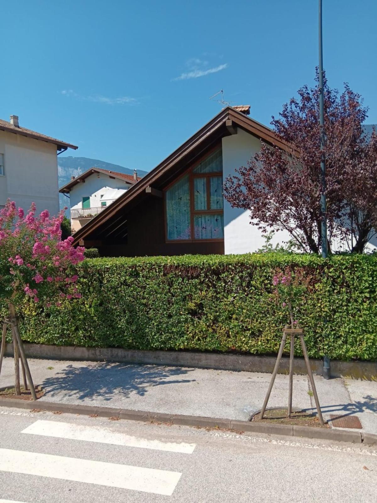 Casa Sally San Michele all'Adige Exterior photo